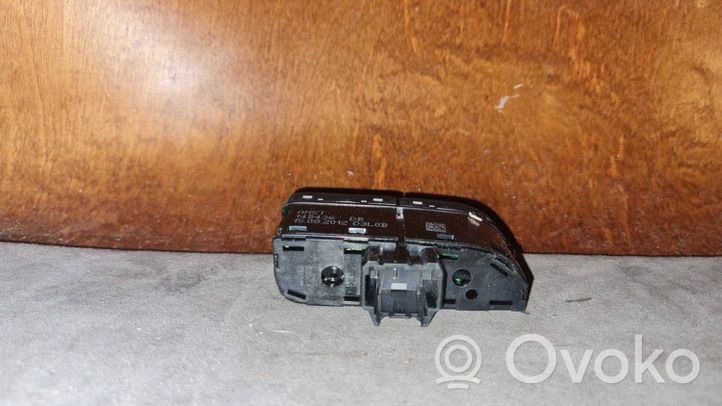 Ford Kuga II Tailgate opening switch AM5T14B436DB