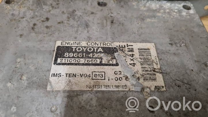 Toyota RAV 4 (XA20) Calculateur moteur ECU 8966142673