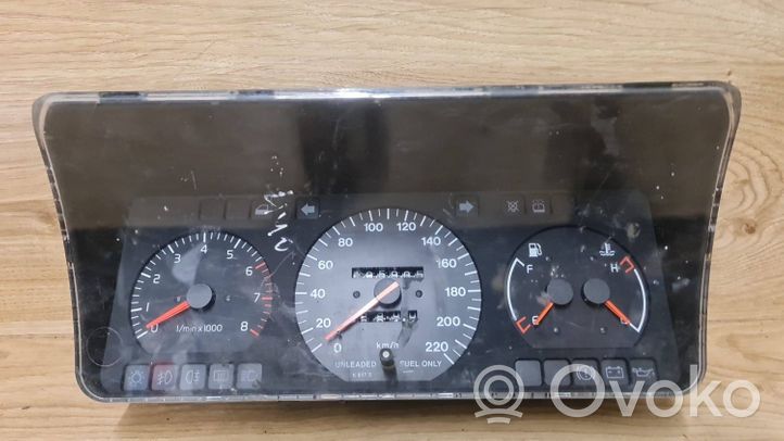 Volvo 440 Speedometer (instrument cluster) 46662702