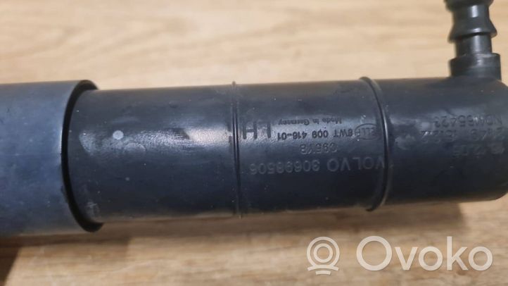 Volvo XC90 Headlight washer spray nozzle 30698506