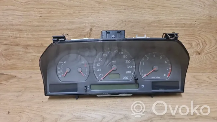 Volvo C70 Speedometer (instrument cluster) 9168144