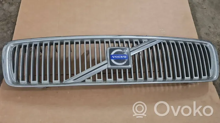 Volvo V70 Grille calandre supérieure de pare-chocs avant 9490385