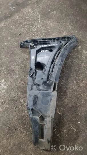 Volvo XC90 Front bumper mounting bracket 30698128