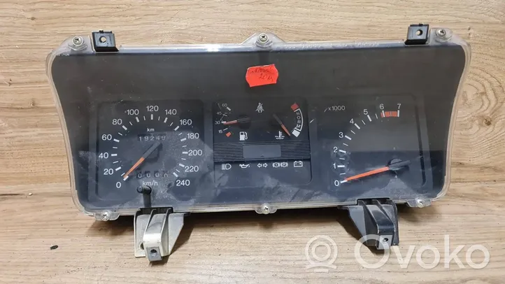 Ford Sierra Compteur de vitesse tableau de bord 87BB10841CA