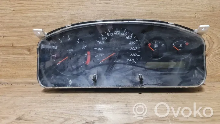 Nissan Primera Compteur de vitesse tableau de bord 88458015