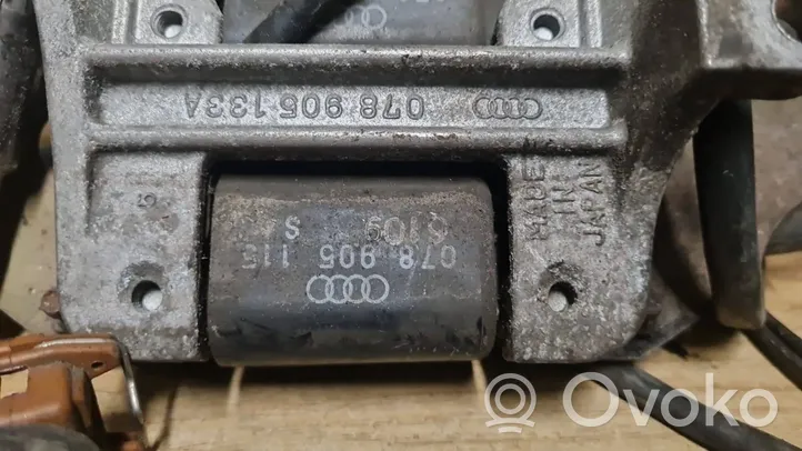 Audi A4 S4 B5 8D Augstsprieguma spole (aizdedzei) 078905101C