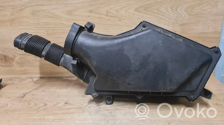 Volvo C70 Boîtier de filtre à air 30792181