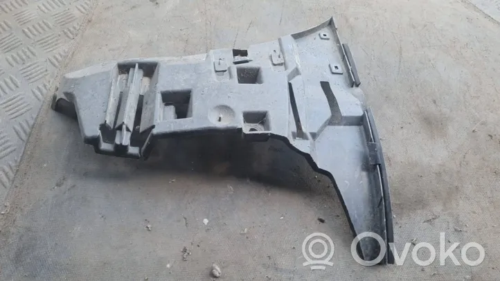 Volvo V70 Front bumper mounting bracket 09190304