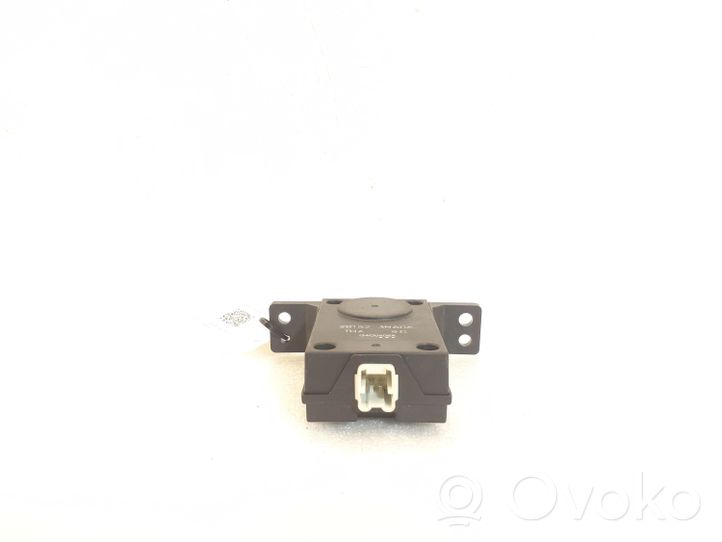 Nissan Leaf I (ZE0) Signal sonore 281523NA0A