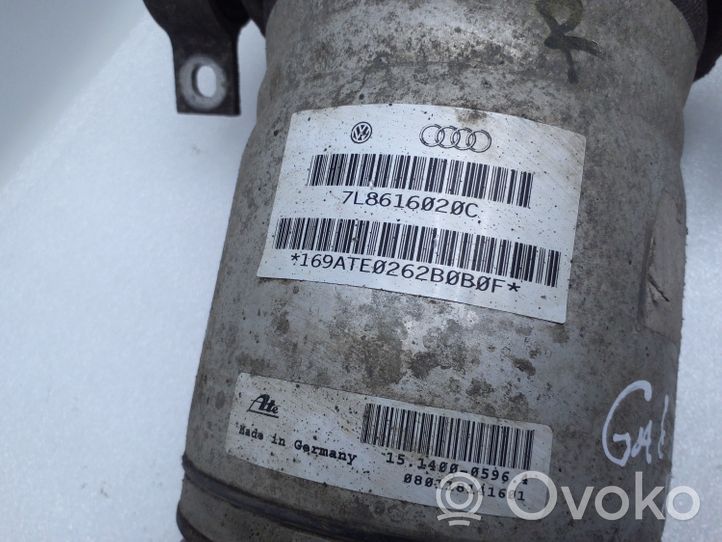 Audi Q7 4L Galinis amortizatorius (pneumatinė/ hidraulinė važiuoklė) 7L8616020C