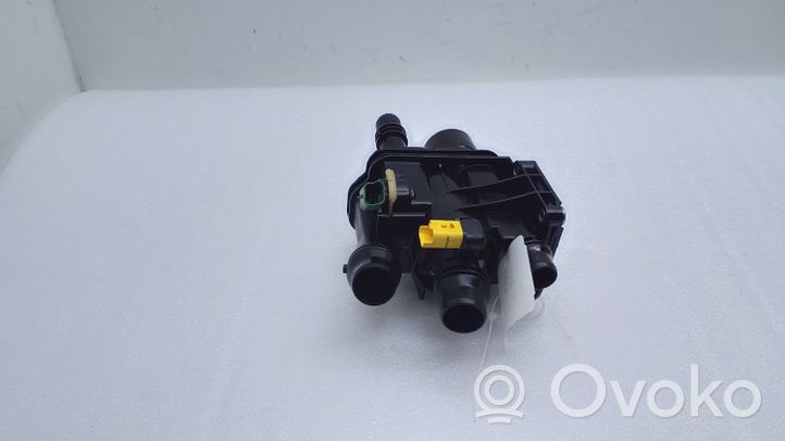 Peugeot 5008 II Termostat / Obudowa termostatu 9812131480