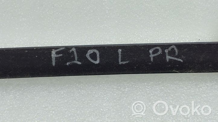 BMW 1 F20 F21 Rivestimento modanatura del vetro della portiera anteriore 