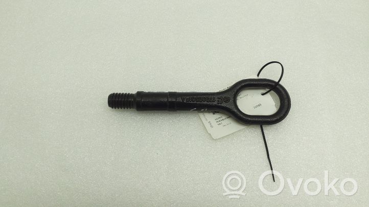 Volkswagen PASSAT CC Towing hook eye 1T0805615A