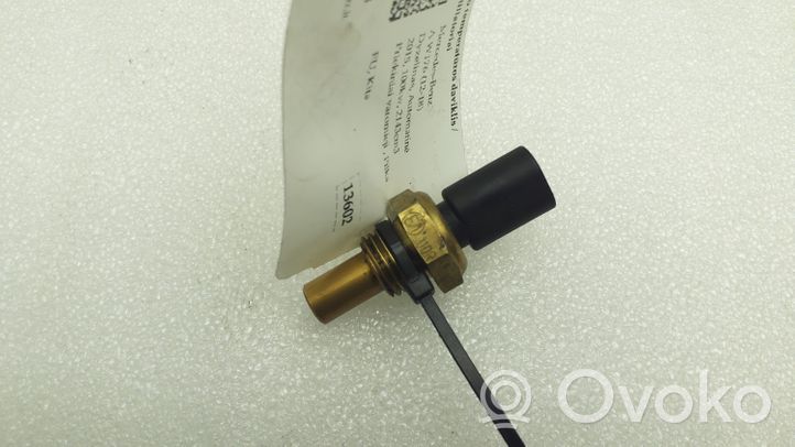 Mercedes-Benz A W176 Sonde de température de liquide de refroidissement A0051532328