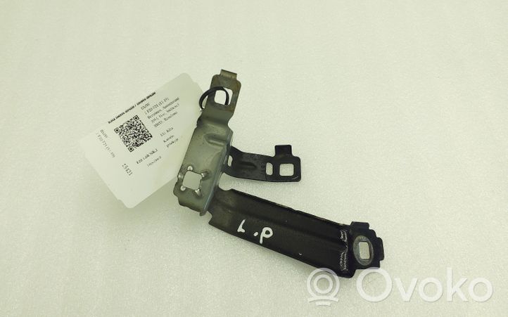 BMW 1 F20 F21 Supporto di montaggio del parafango 41357284649