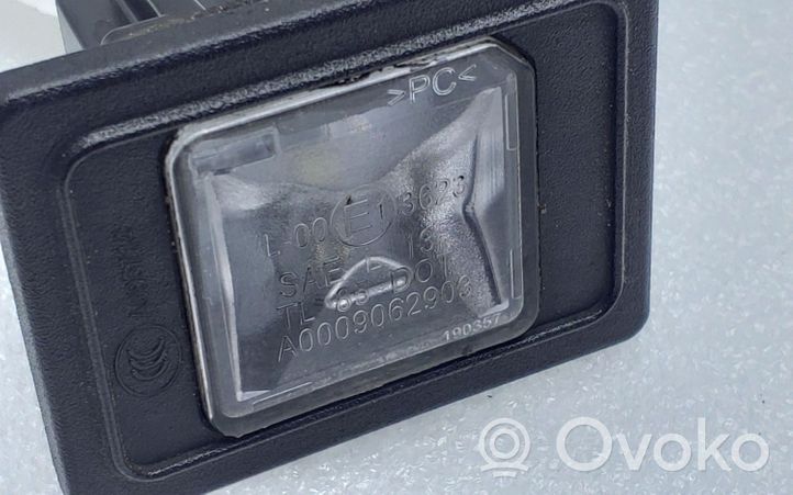 Mercedes-Benz GLC X253 C253 Освещение номера A0009062903