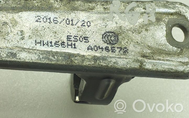 Mercedes-Benz ML W166 Charnière inférieure de porte arrière A046572