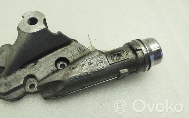 Porsche Cayenne (92A) Boîtier de thermostat 06E121161BB