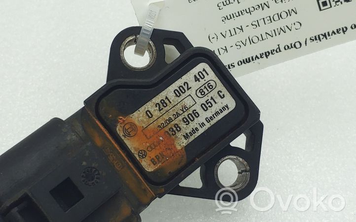 Volkswagen PASSAT CC Sensore di pressione 038906051C