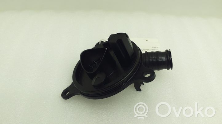 BMW 3 E90 E91 Oil breather separator 70307814