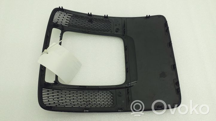 Mercedes-Benz GLB x247 Rivestimento della console di illuminazione installata sul rivestimento del tetto E1162462