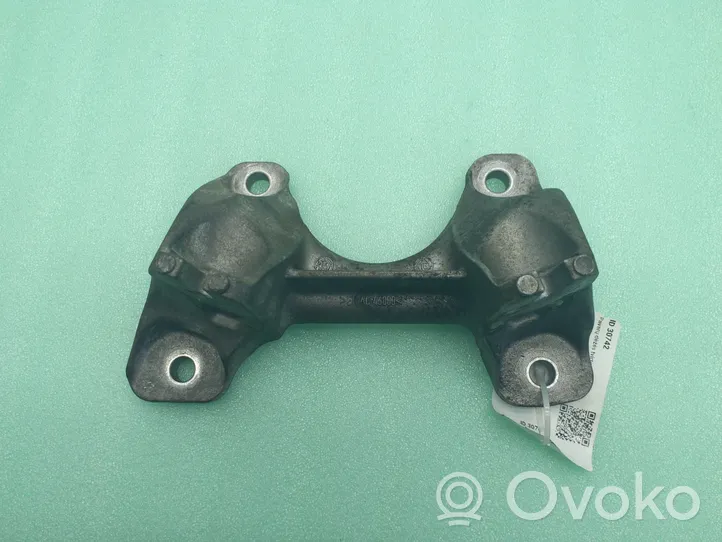 BMW 3 F30 F35 F31 Supporto di montaggio scatola del cambio 6796613