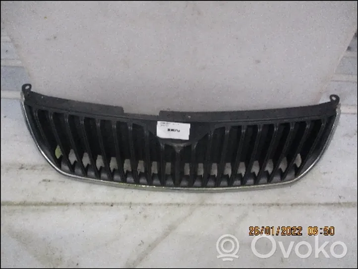 Skoda Superb B6 (3T) Atrapa chłodnicy / Grill 3T0853668A