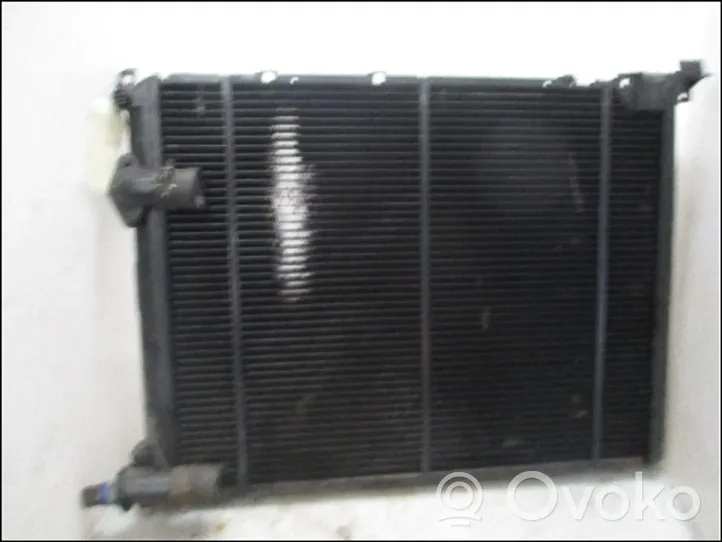 Renault Safrane Radiateur de refroidissement 7701352201