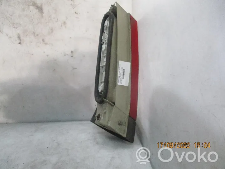 Renault Super R5 Lampa tylna 7701030773