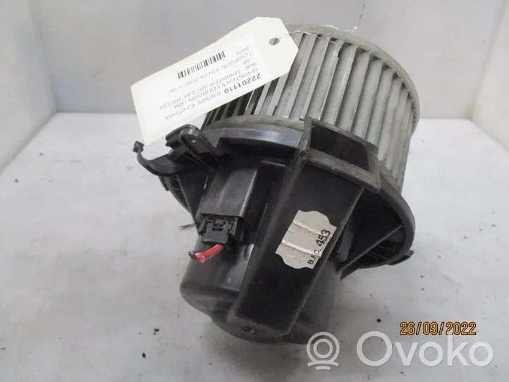 Mercedes-Benz Sprinter W906 Salono oro mazgo plastikinis korpusas 8356007