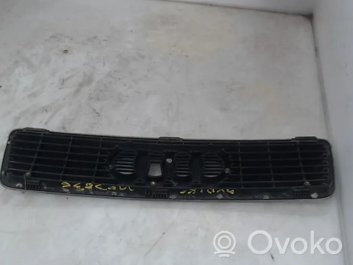 Audi A4 S4 B5 8D Atrapa chłodnicy / Grill 8D0853651R3FZ