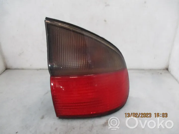 Renault Safrane Lampa tylna 7701042486