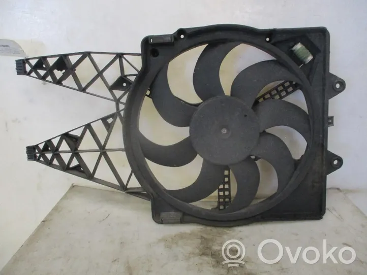 Fiat Grande Punto Ventilatore di raffreddamento elettrico del radiatore 55701372