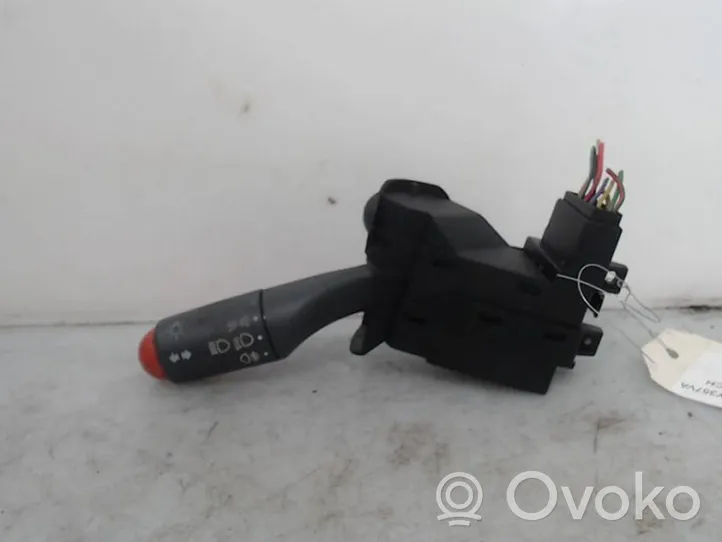 Smart ForTwo I Suuntavilkun vipu 15814V001C96A00