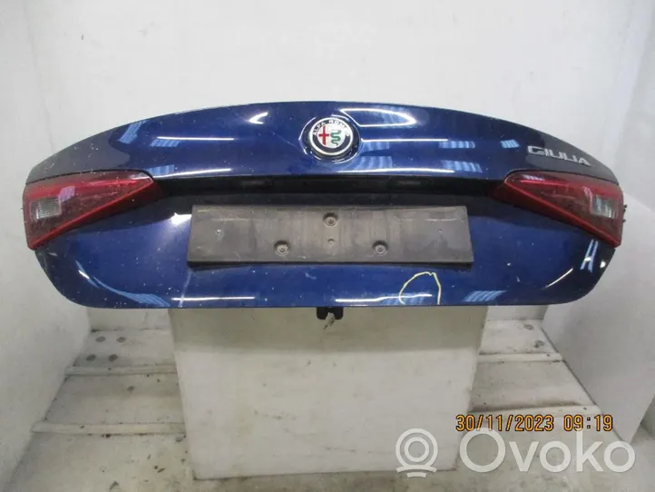 Alfa Romeo Giulia Puerta del maletero/compartimento de carga 50557204