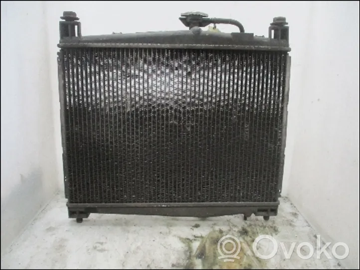 Toyota Yaris Radiateur de refroidissement 164000J010