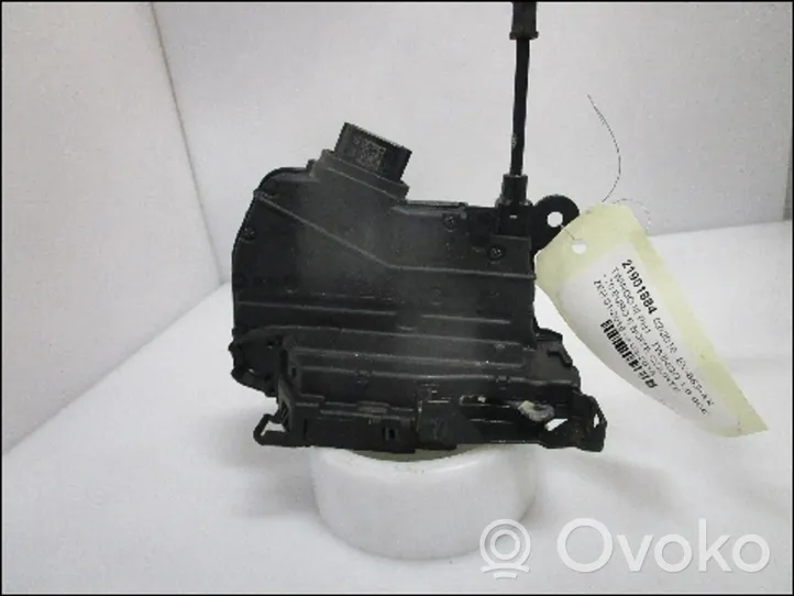 Renault Twingo III Zamek drzwi przednich 805020355R