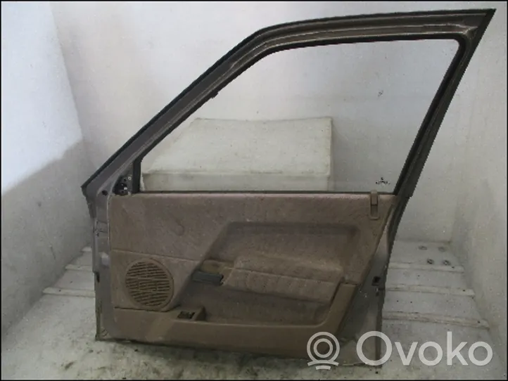 Renault 21 Drzwi przednie 7751467534