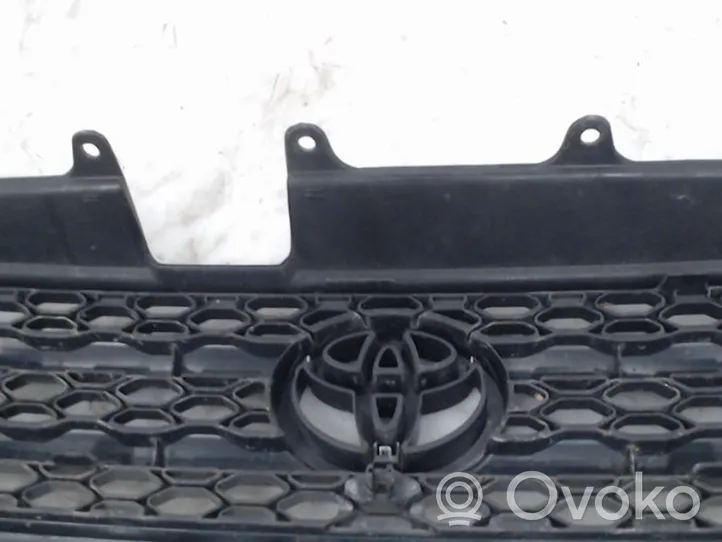 Toyota RAV 4 (XA20) Grille de calandre avant 5310142100