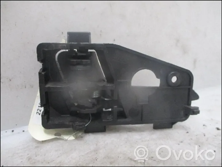 KIA Picanto Rankenėlė atidarymo vidinė 826201Y000EQ