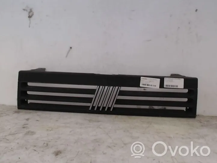 Fiat Panda 141 Grille de calandre avant 46473794