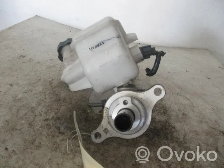 KIA Picanto Główny cylinder hamulca 585101Y100