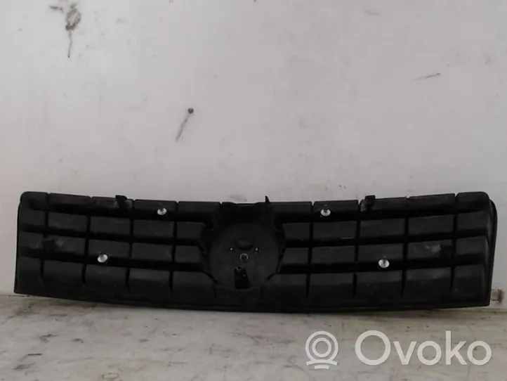 Fiat Punto (188) Griglia anteriore 46849441