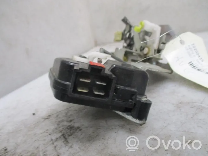 Chevrolet Matiz Front door lock 96601558