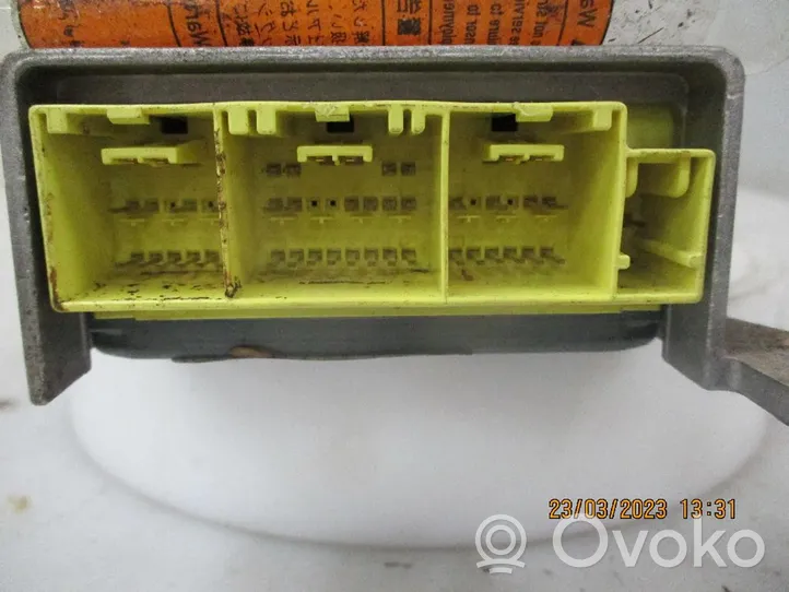 Nissan Primera Turvatyynyn ohjainlaite/moduuli 98820AV21A