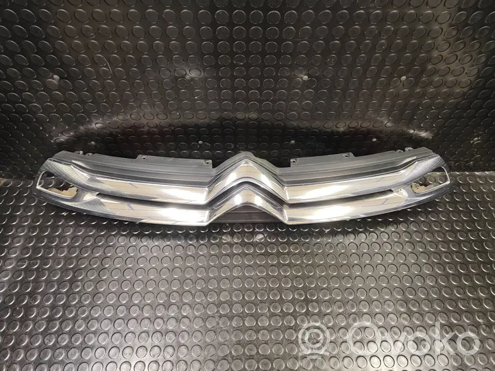 Citroen C4 Aircross Grille de calandre avant 7450A811