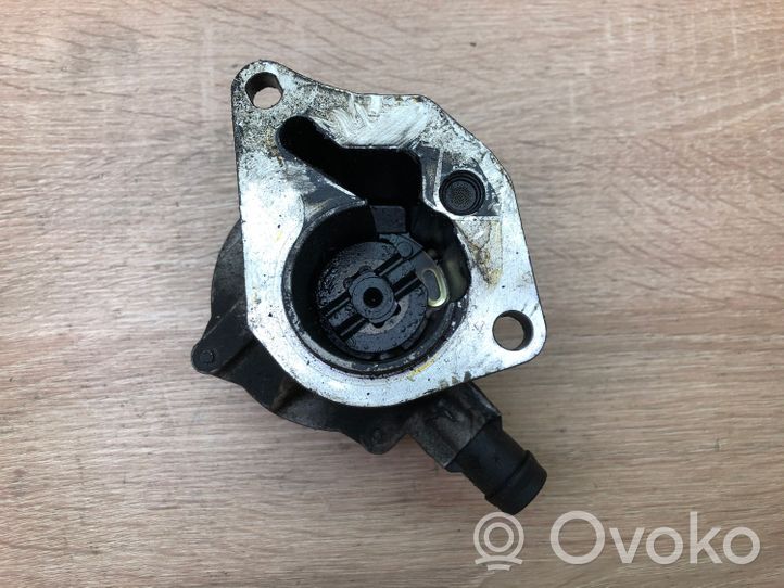 Renault Scenic II -  Grand scenic II Vacuum valve 72238914