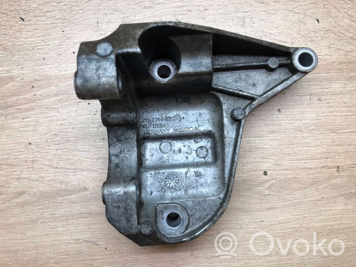 BMW 3 E90 E91 Supporto di montaggio della pompa del servosterzo 7794455