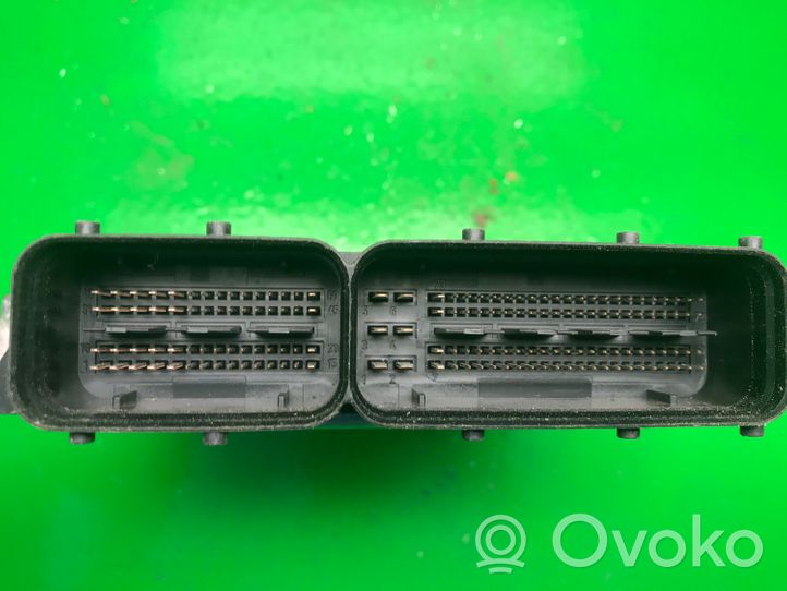 Audi A8 S8 D3 4E Unité de commande, module ECU de moteur 4E0907409B