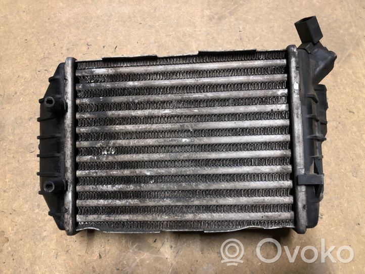 Audi A4 S4 B5 8D Canal de guidage d'air du refroidisseur 059145805